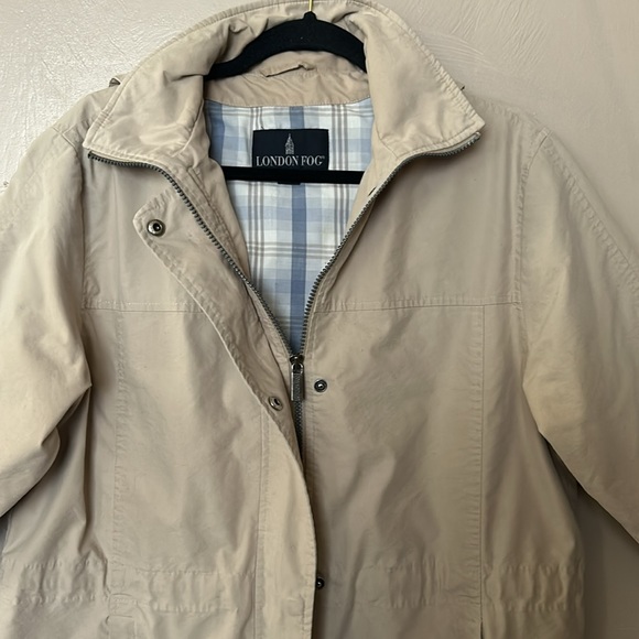 London Fog Raincoat with Hoodie - Picture 1 of 16